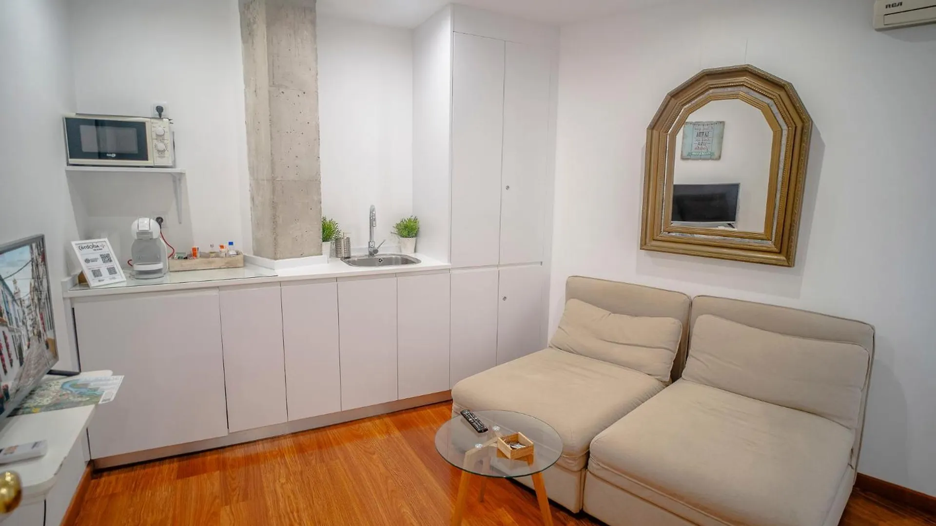Apartamento Azhar Suites Córdoba España