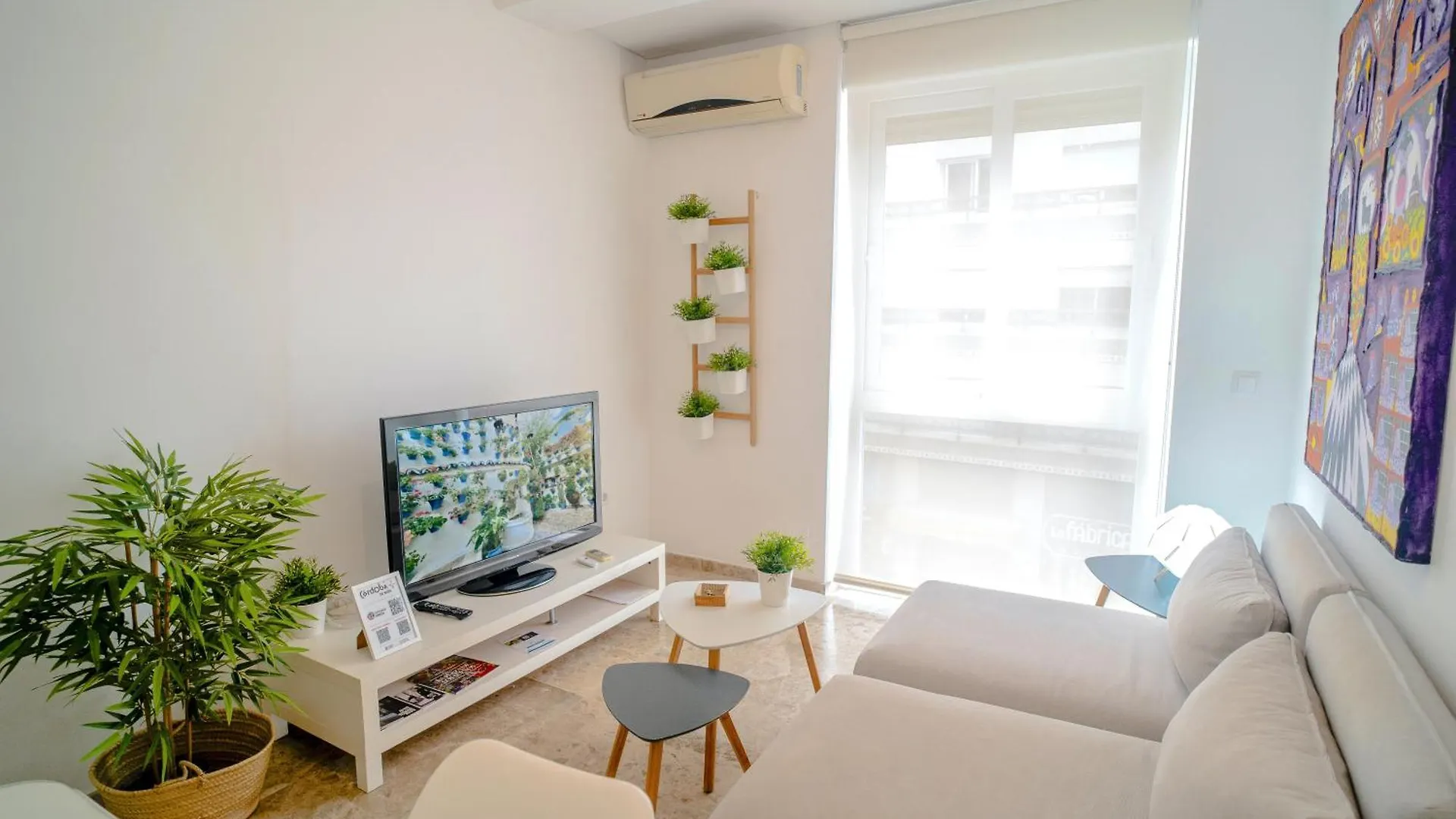 Apartamento Azhar Suites Córdoba España