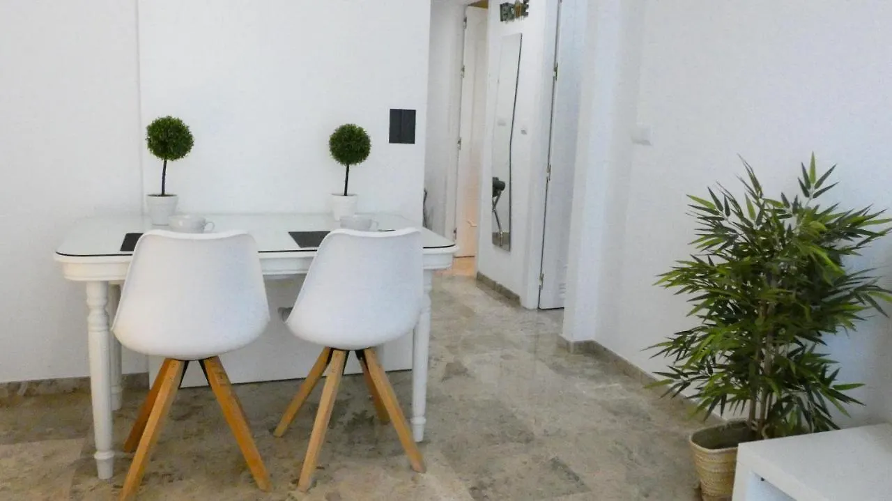 Azhar Suites Cordoba 0*,