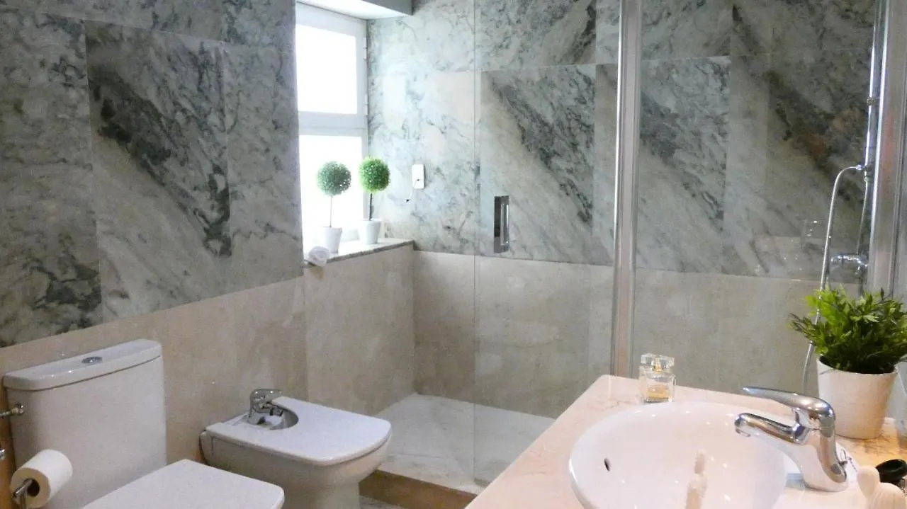 Azhar Suites Córdova
